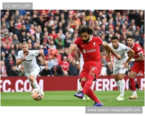 弗赖堡后卫菲利普·林哈特自1月11日起因伤缺阵，归期未明