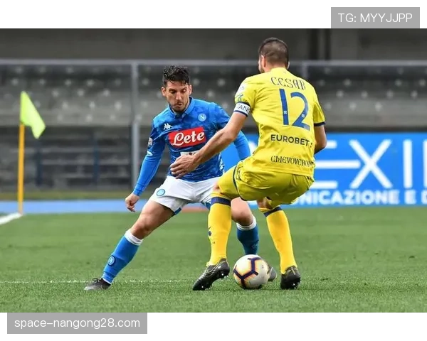 业余联赛教练访谈：意甲战术风潮下，基层球队也开始尝试简单的区域盯人