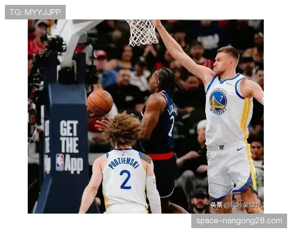 太阳110-114不敌开拓者，勇士126-121逆转快船